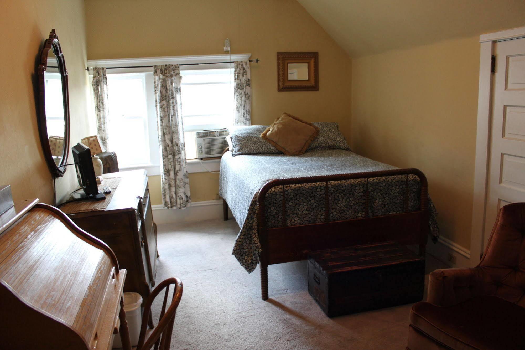 Towanda Victorian Charm Inn מראה חיצוני תמונה