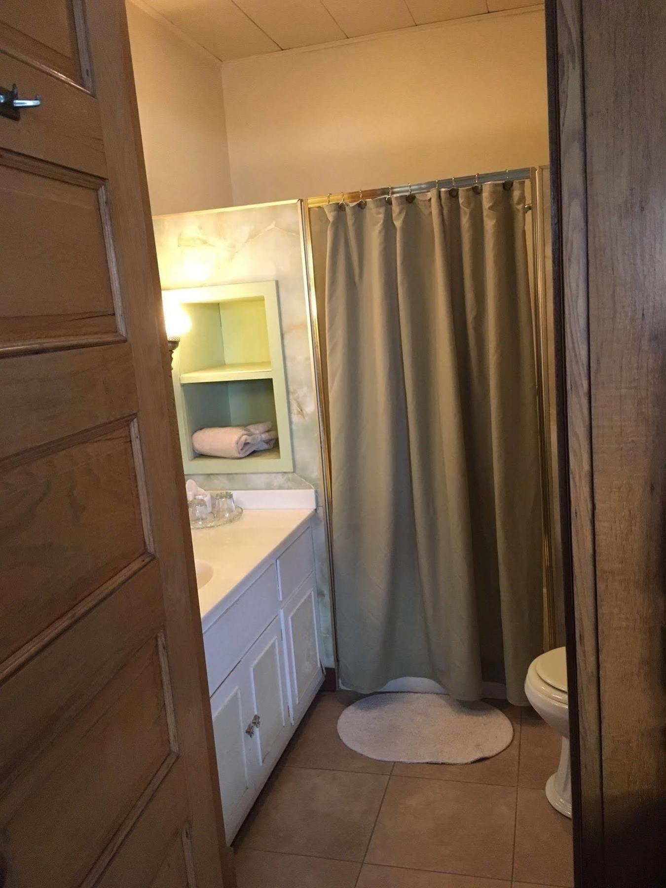 Towanda Victorian Charm Inn מראה חיצוני תמונה